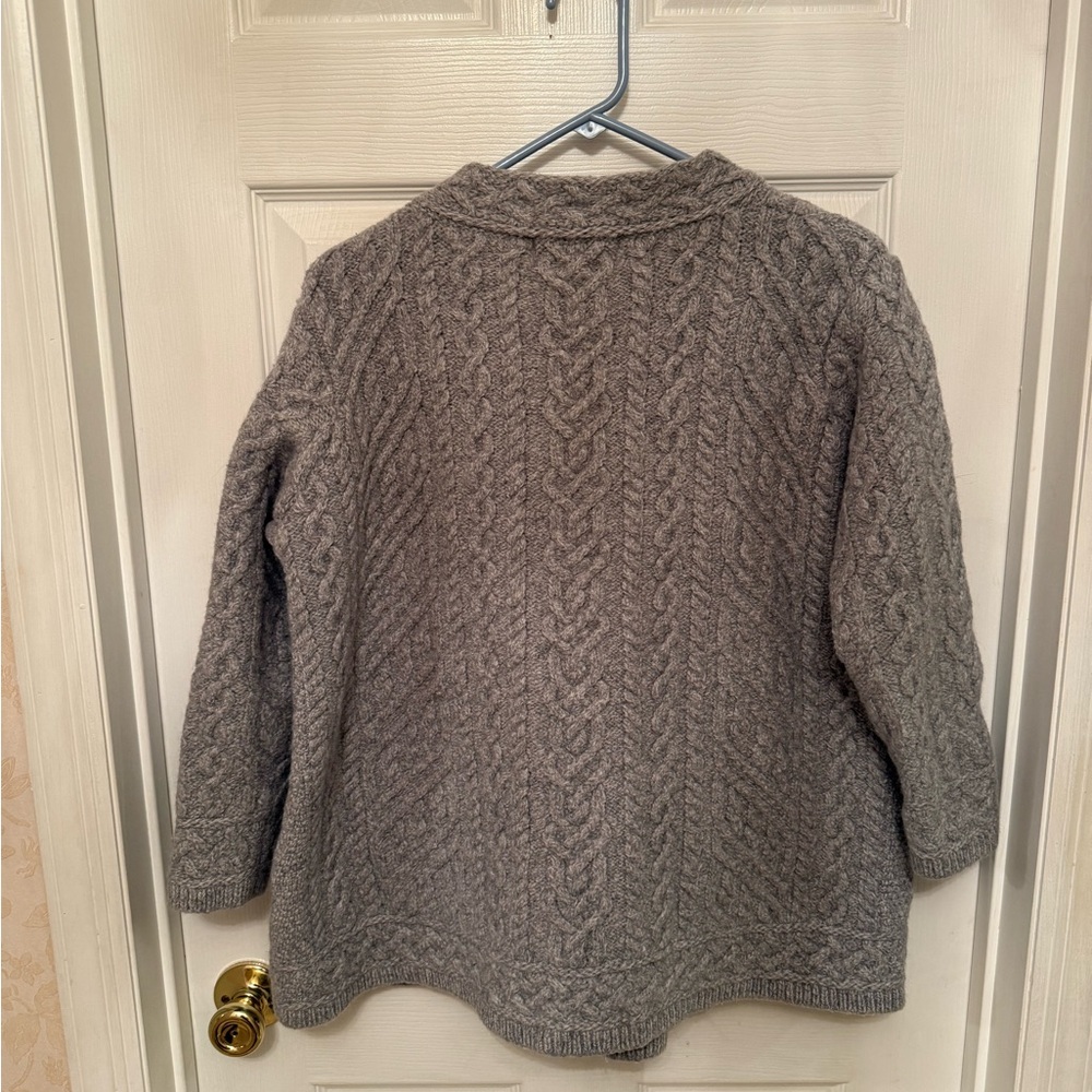 Aran Crafts Heather Gray Cable Knit Cardigan - Made in Ireland -100% Merino Wool - Picture 3 of 3